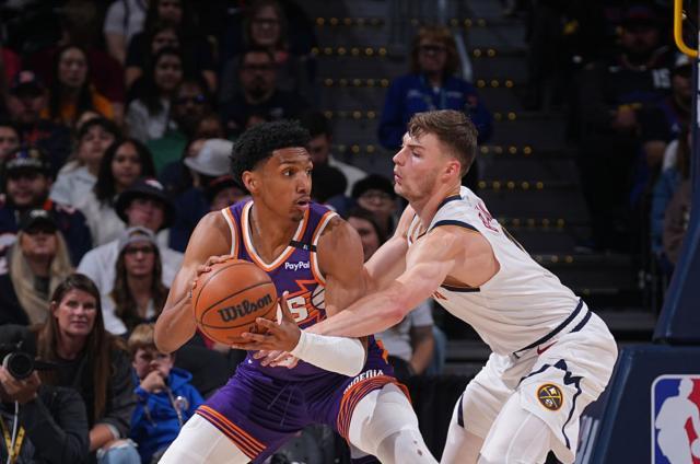 1728882500294065323.jpg ky Sports-掀翻掘金+大帽韦少!太阳菜鸟轰20分+6记三分真猛