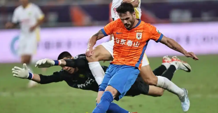 Kaiyun-山东泰山胜国安，瓦科大四喜，马德鲁加梅开二度，韩鹏带队4连胜