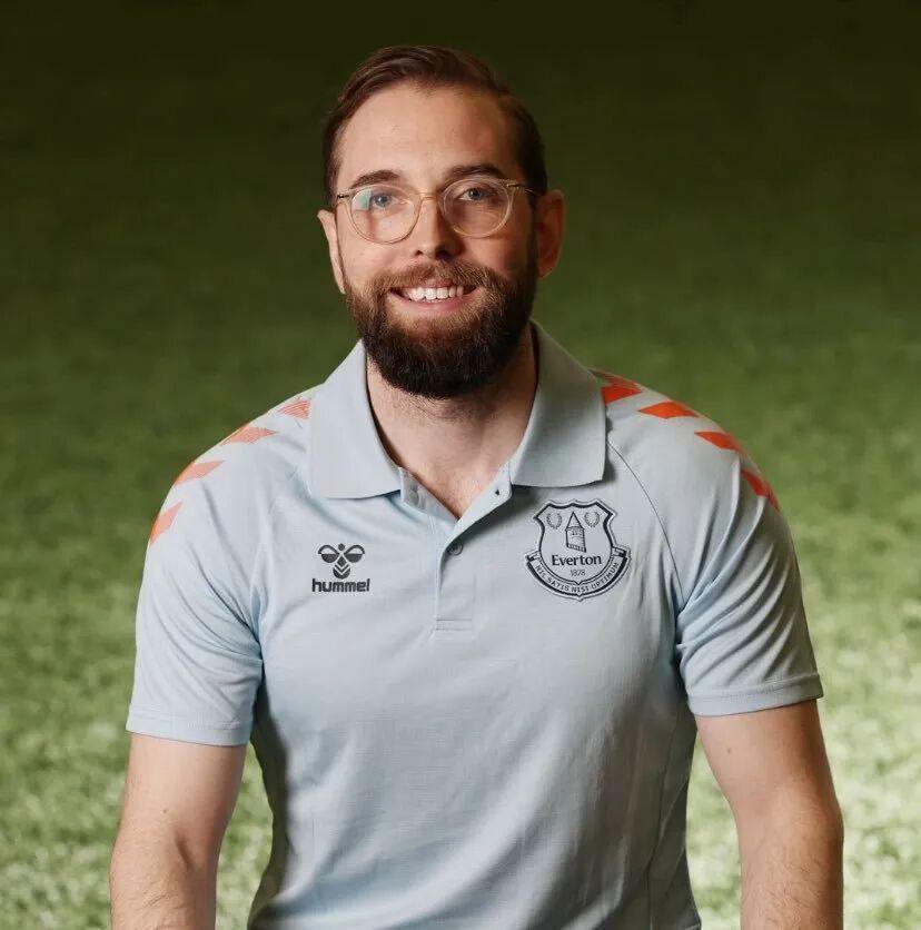 官方网-英超前3轮统计：曼联多项进攻数据排名第1；罗马诺：曼联在转会窗最后48小时报价加拉格尔，但遭拒