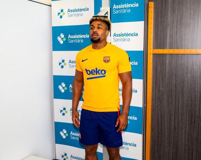 【官方】巴萨租入阿达马·特劳雷，附选择性买断条款