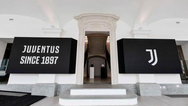 1629933537255013905.jpg Kaiyun-【早报】欧冠32强落位!凯恩留队!姆皇+C罗大戏正酣!